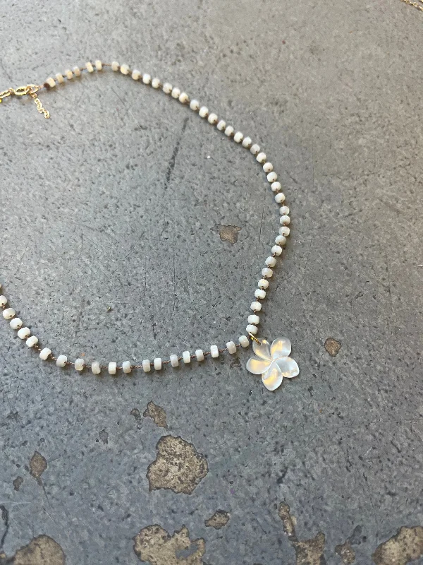 Elegant Pearl Necklace-Lovemore Necklace