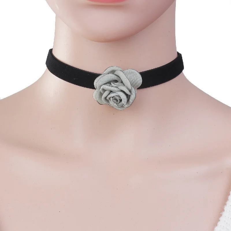 Layered Silver Necklace for Trendy Look-Sexy Sparkles New Style Black Choker Necklace with Light Green Flower