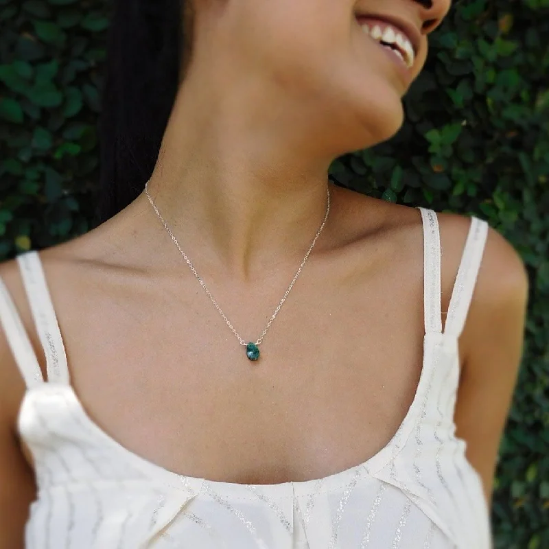 Unique Pendant Necklace for Casual Wear-Raw Emerald Necklace